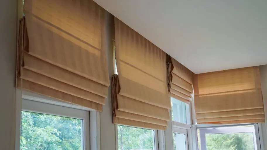 Vertical blinds